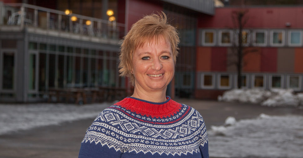 Vernepleier Helga Elise Colbjørnsen. Foto: Øystein Aamot